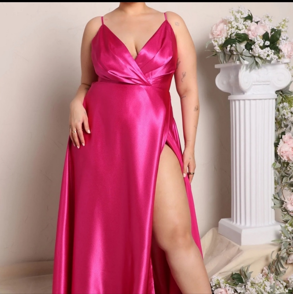 Fashion Nova Formal Gown in Bright Pink - Satin